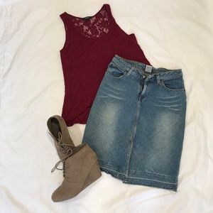 Mossimo Knee Length Jean Skirt, Size 6